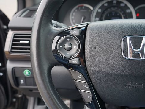 Used 2016 Honda Accord EX-L image 23