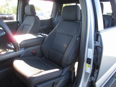 Used 2025 Ford F150 XLT w/ Equipment Group 302A MID image 18