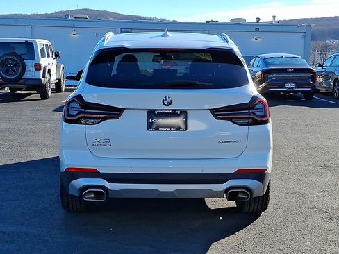 Used 2023 BMW X3 xDrive30i w/ Premium Package image 5