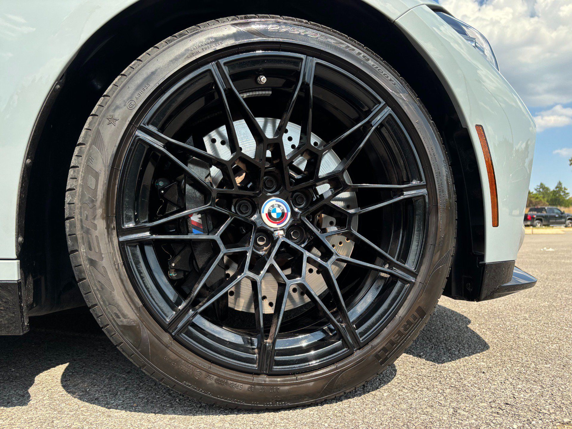 Used 2023 BMW M4 xDrive Competition w/ M Carbon Exterior Package AWD/4WD image 19