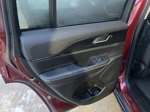 Used 2023 Jeep Grand Cherokee Laredo X image 22