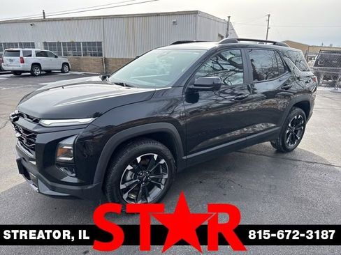 Used 2025 Chevrolet Equinox RS w/ Safety and Technology Package image 3