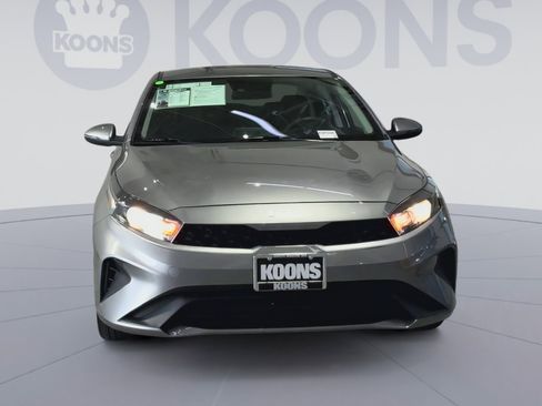 Used 2023 Kia Forte LXS w/ LXS Technology Package image 4