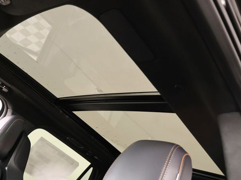 New 2026 Lincoln Navigator Black Label AWD/4WD image 16