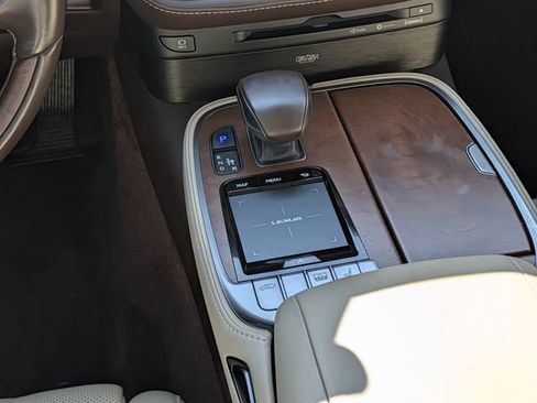 Used 2020 Lexus LS 500 w/ Interior Upgrade Package RWD image 14
