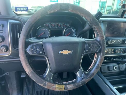 Used 2016 Chevrolet Silverado 1500 LTZ Z71 w/ LTZ Plus Package image 12