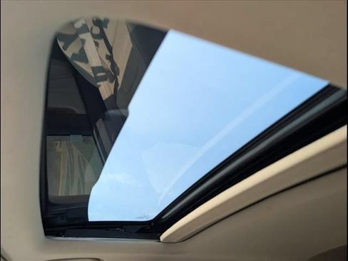 Used 2019 Honda CR-V Touring image 13