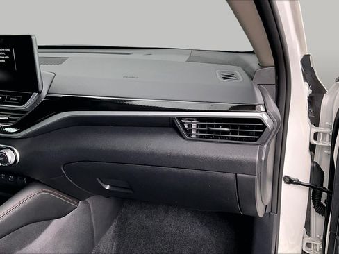 Certified 2024 Nissan Altima 2.5 SR w/ SR Premium Package FWD image 19