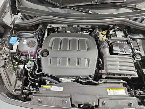 New 2026 Volkswagen Tiguan SE AWD/4WD image 20