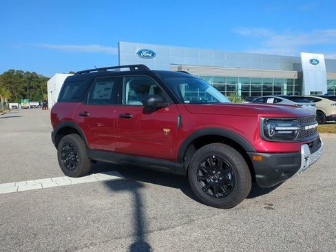New 2025 Ford Bronco Sport Badlands w/ Badlands Tech Package AWD/4WD image 2