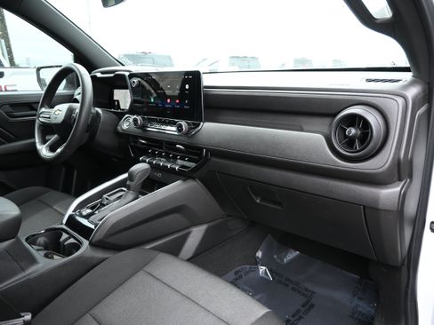Used 2025 Chevrolet Colorado W/T w/ Advanced Trailering Package RWD image 13