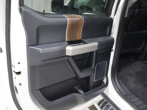 Used 2016 Ford F150 Lariat AWD/4WD image 17