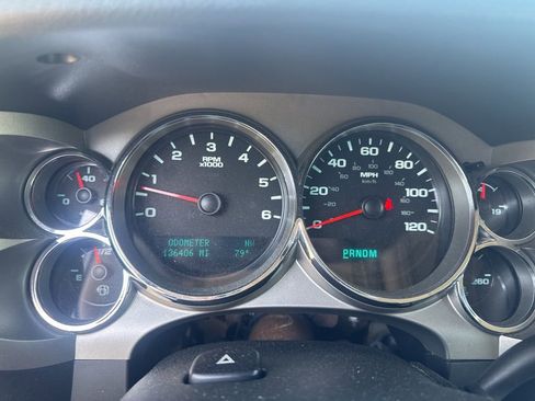 Certified 2011 Chevrolet Silverado 1500 LT w/ All-Star Edition image 10