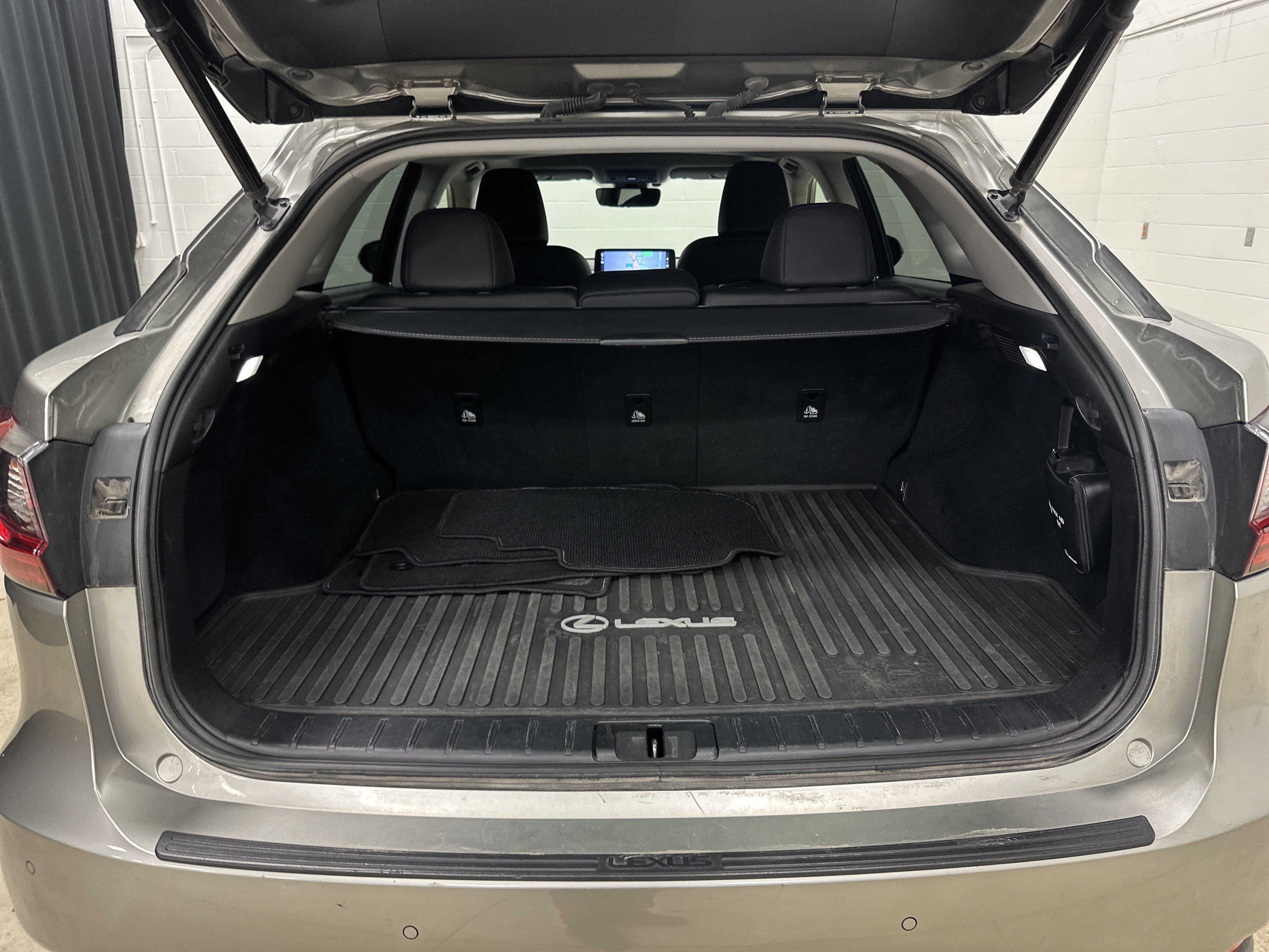 Used 2021 Lexus RX 350 AWD w/ Premium Package image 32