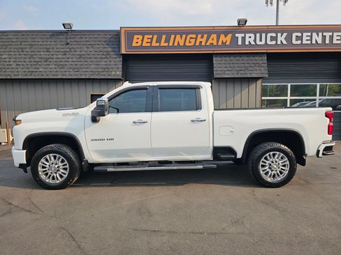 Used 2020 Chevrolet Silverado 3500 High Country w/ LPO, Hitch Package AWD/4WD image 2