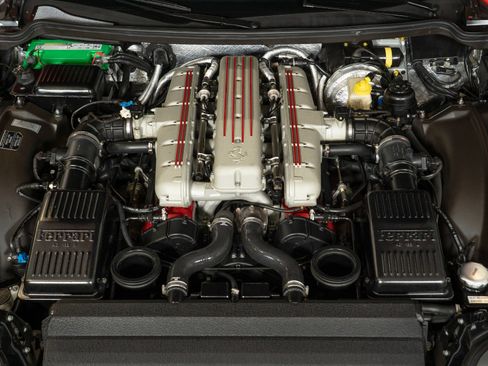 Used 1999 Ferrari 550 Maranello Coupe RWD image 41