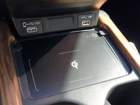 Used 2020 Honda CR-V Touring image 33