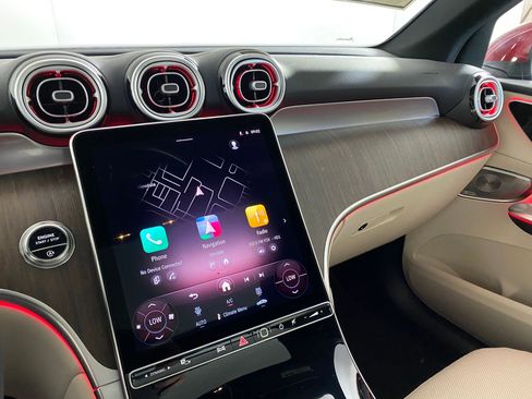 New 2026 Mercedes-Benz GLC 300 4MATIC image 23