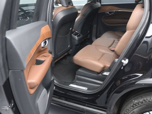 Used 2024 Volvo XC90 B6 Plus AWD/4WD image 11