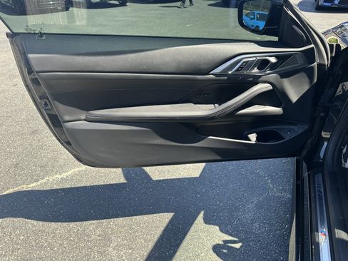 Used 2023 BMW 430i Coupe w/ M Sport Package RWD image 23
