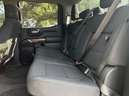 Used 2021 Chevrolet Silverado 1500 LT Trail Boss w/ LPO, Dark Essentials Package AWD/4WD image 12