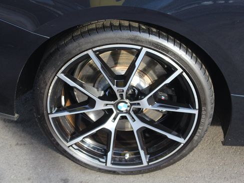 Used 2022 BMW 840i xDrive Convertible w/ Driving Assistance Package image 31