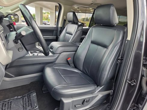 Used 2024 Ford Expedition Max XLT AWD/4WD image 7