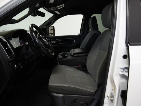 Used 2024 RAM 2500 Big Horn image 23