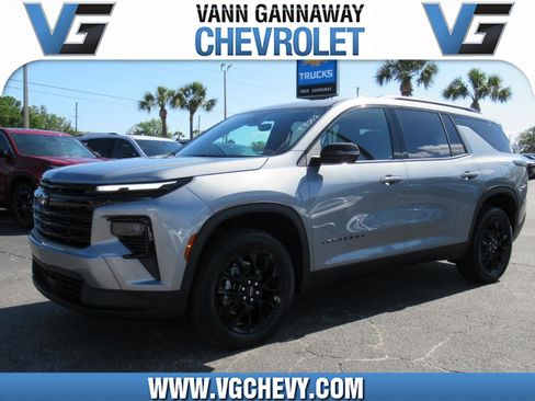 New 2026 Chevrolet Traverse LT w/ Midnight/Sport Edition FWD image 1