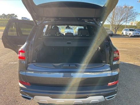 Used 2022 BMW X5 sDrive40i w/ Premium Package image 12