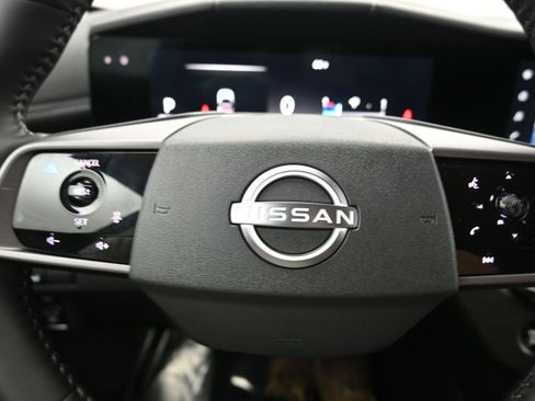 Certified 2025 Nissan Murano SV image 14