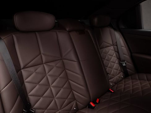 Used 2023 BMW 740i RWD image 64
