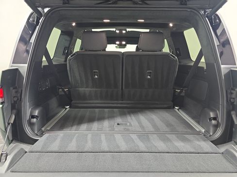 Used 2024 Rivian R1S Adventure AWD/4WD image 15