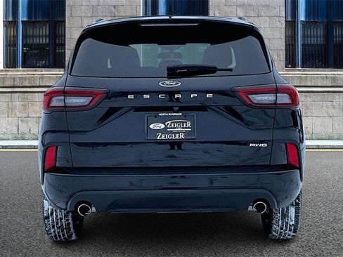 Certified 2023 Ford Escape ST-Line image 4