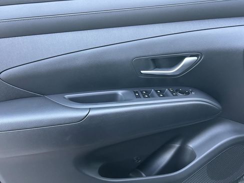 Certified 2025 Hyundai Tucson SEL image 12