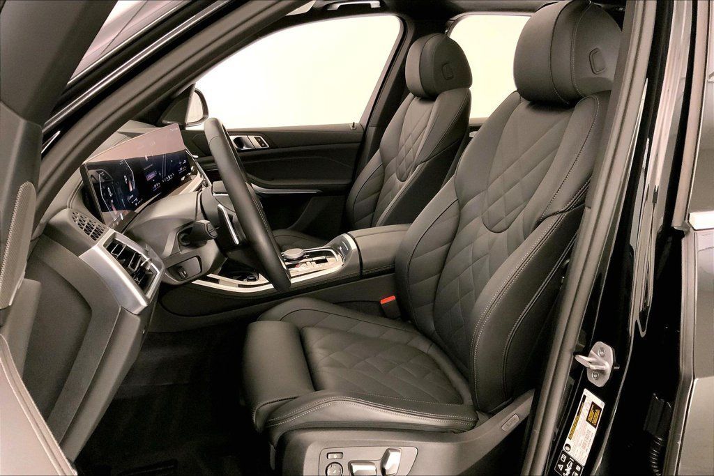 Certified 2026 BMW X5 xDrive40i w/ Premium Package AWD/4WD image 13