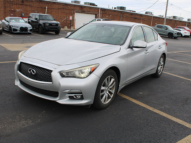 Used 2014 INFINITI Q50 Premium w/ Navigation Package AWD/4WD image 2