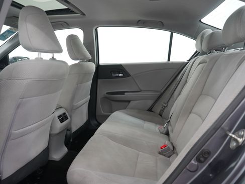 Used 2016 Honda Accord EX image 13