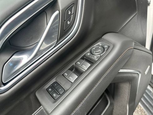 Used 2023 GMC Yukon XL AT4 w/ AT4 Premium Plus Package image 11