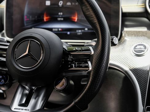 Used 2024 Mercedes-Benz C 63 AMG S image 20