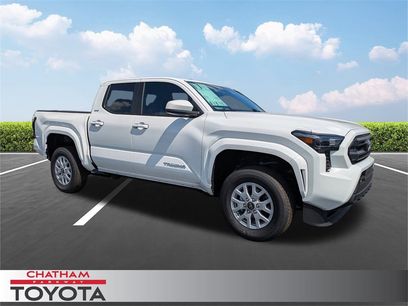 New 2025 Toyota Tacoma SR5