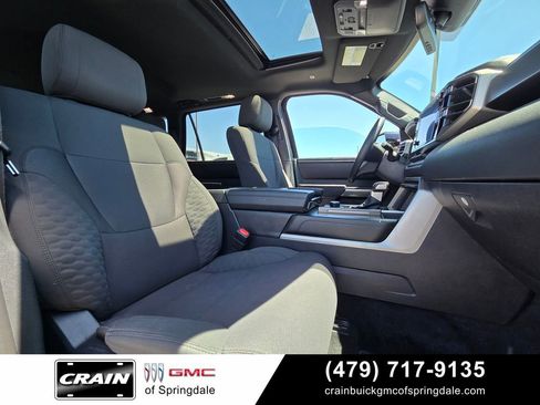 Used 2025 Toyota Sequoia SR5 AWD/4WD image 29