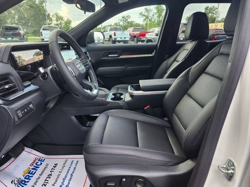 New 2027 GMC Terrain Elevation w/ Elevation Premium Package FWD image 46