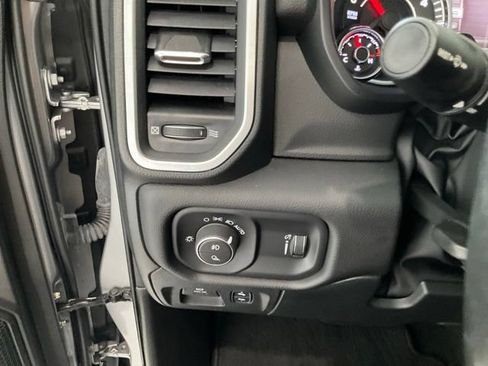 Used 2022 RAM 1500 Big Horn RWD image 8
