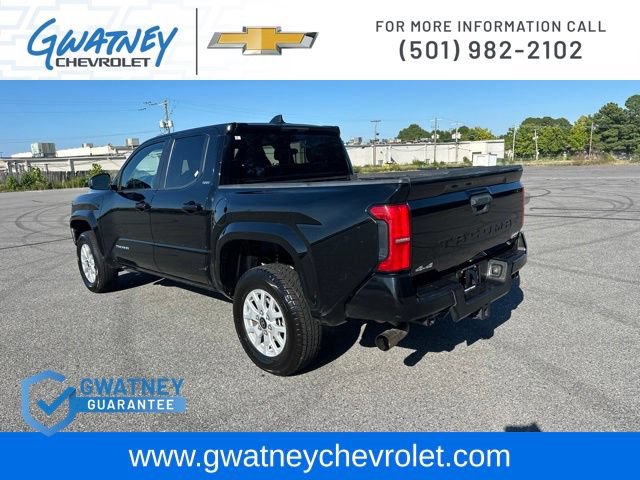 Used 2024 Toyota Tacoma SR5 AWD/4WD image 7