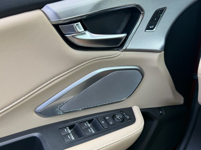 Used 2022 Acura RDX w/ Technology Package FWD image 25