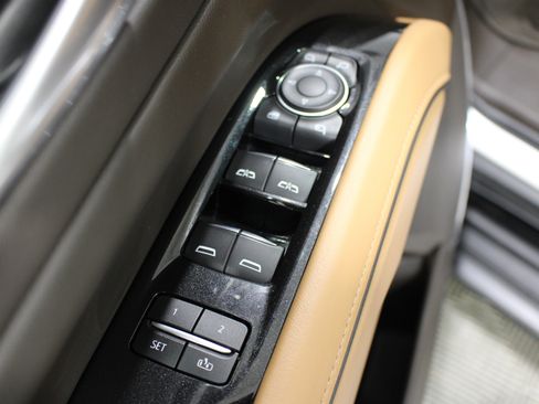 Used 2024 Cadillac Escalade Premium Luxury w/ LPO, Floor Liner Package AWD/4WD image 7