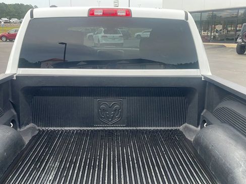 Used 2018 RAM 1500 Express w/ Express Value Package RWD image 23