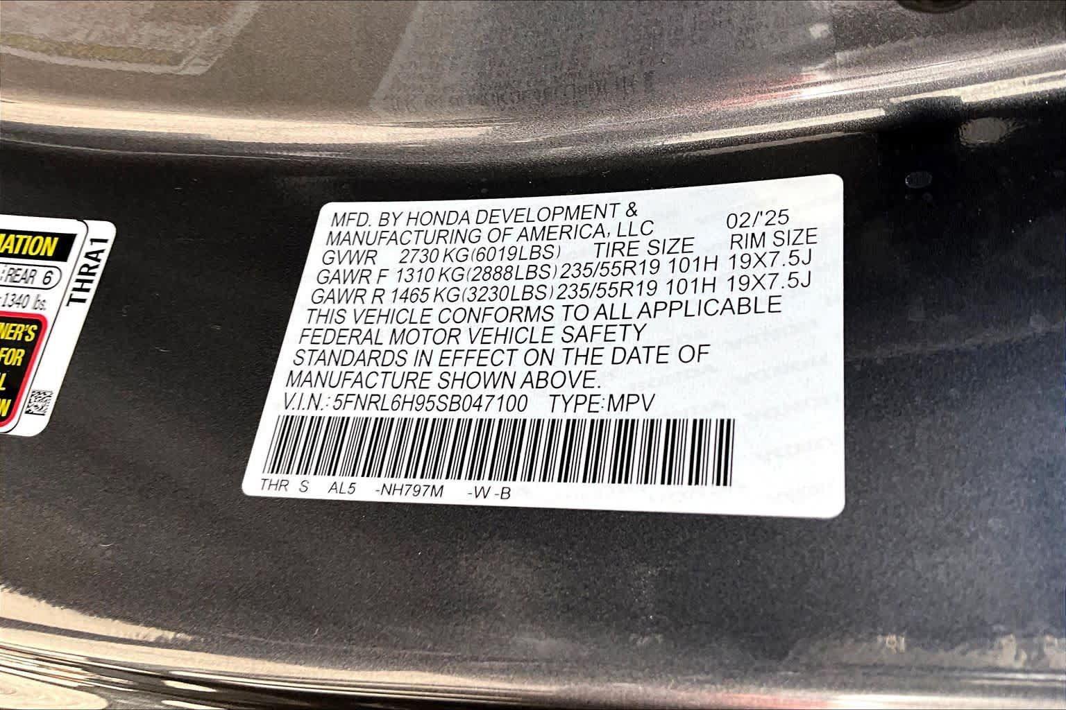 Used 2025 Honda Odyssey Elite image 35