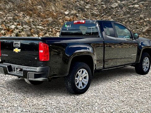 Used 2016 Chevrolet Colorado LT image 2